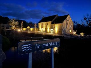 La Fiere Bridge Guest House - 8