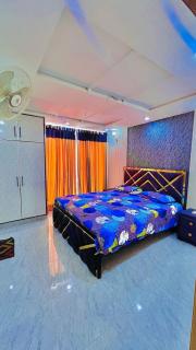 Luxury Stay in Bahria Town - 4