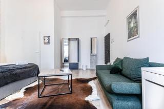 Superbly Central 9 Rooms Complex Ideal for 25 People - 9