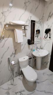 الفرسان المتحده للشقق المخدومه الفيصليه ALFURSAN ALMOTAHIDA ALFAISALIA dist - Djeddah - 2