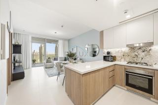 High-Floor 1BR Facing the Marina and City, Minutes from Marina Beach with Easy Access to Marine Transport, LIV Marina, Dubai Marina by Deluxe Holiday Homes - 9