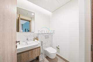 High-Floor 1BR Facing the Marina and City, Minutes from Marina Beach with Easy Access to Marine Transport, LIV Marina, Dubai Marina by Deluxe Holiday Homes - 7