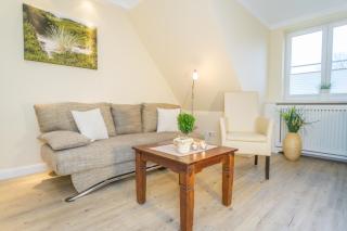 Friesenhaus Germania Ferienwohnung Liv - 9