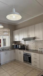 Harbour View Selfcatering - 6