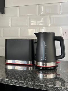 Pristine and well appointed retreat in Gaborone West Phase 1 - Private & Peaceful - 7