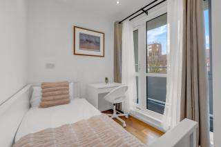 3 Bedroom Apartment in Notting Hill - 4