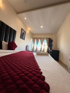 Hotel JB & Woodlark Zirakpur by Sidham Group of Hotels - 8