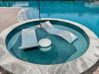 Spacious apartment with Burj Khalifa view close to Dubai mall! - 4