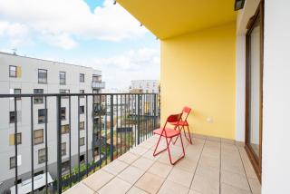 Marywilska Homely Apartment by BookingHost - 8