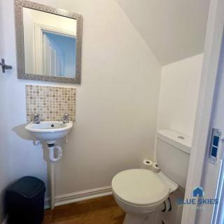 Sun House By Blue Skies Stays - 3