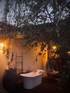 Grape Juice Retreat Rustic romantic gateway 5mins to beaches & town - 8