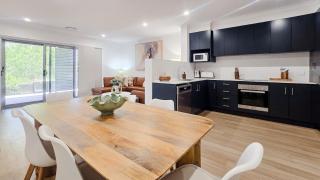 Kincaid Travellers Townhouse - Central Wagga - 2