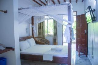 Manyatta Hotels & Apartments - 1