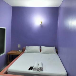 เจิดจรัสรีสอร์ทโรงแรม24ชม - 7