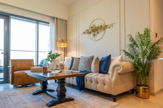 Stunning 1 Bedroom Panoramic Views at Burj Royale - 3