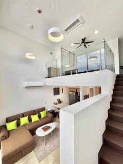 Brand New Loft Few Steps From The Beach - 4