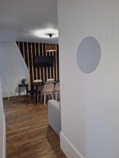 Le 129 - 6 personnes - central - quartier piétons historique d'Orléans - tout à pied - 3