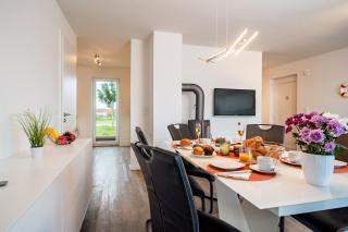 Schleivilla Lootsen Hus by Seeblick Ferien ORO, 3Etagen,8Pers,Sauna,Kamin - 7