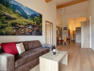 Apart33 Top 2-14 - 1