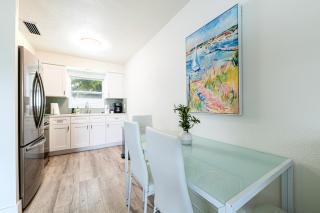 Sunny Shores Retreat 6 - 1