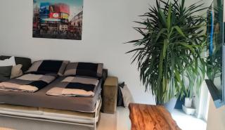 Exquisite City Centre Apartment Just Steps from Mirabell Palace - 3