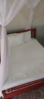 Birchwood Garden Hotel - 6