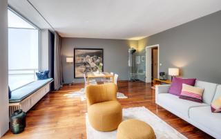 3 BDR Apartment with private jacuzzi and sauna - 1