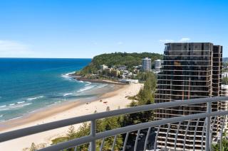 Elysian Blue 3BR Burleigh Heads Escape - Hosted by Burleigh Letting Co - 7