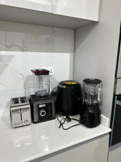 Luxury Modern Apartment - 0