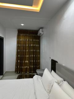 Luxury Modern Apartment - 3