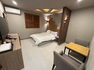 계룡 호텔 스테이318 - 9