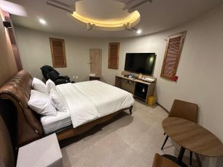 계룡 호텔 스테이318 - 5