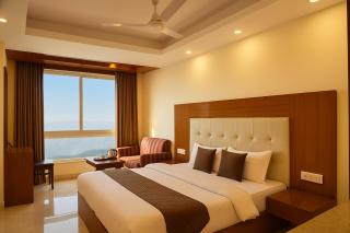 Hotel Samrat - On Mall Road - 2