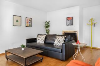 EXQUIS Design 3-Room Apartment KNOLL I Zurich Lake View I Balcony I Family-Friendly - 7