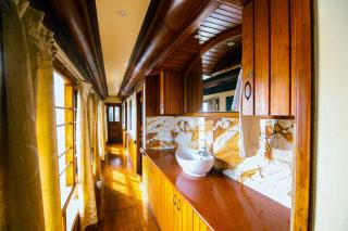 JCT Exclusive 3 Bedroom Private Houseboat with All Meals - 8