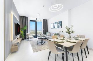 Elegant 2 Bedroom In District One Residences - 7