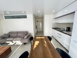 GSS - A Apartment - 6