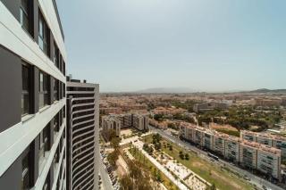 High-rise apartment with views - 4