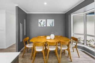 The Seahaven Family Home with Pool Pet Friendly - 5