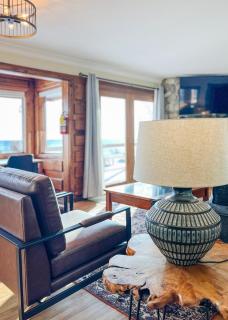 The 3 Bears Cottage - Exquisite lake views! - 4