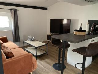 F2 Type LOFT à Ajaccio - 5