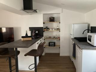 F2 Type LOFT à Ajaccio - 7