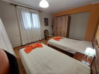 Areti's Garden 2 - 3