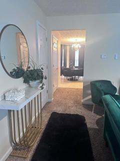 Peaceful Oasis In Stonecrest - 1