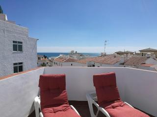 Apartment close from the beach and centre of Nerja - 0
