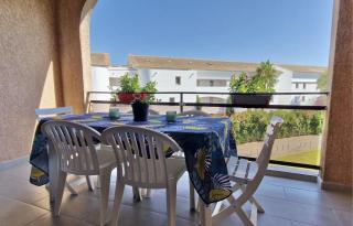 Studio cabine moderne - accès plage privée et piscine - 9
