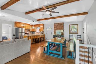 Milltown Cove Escape on Lake Hartwell - 8