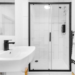 Newtown Lofts - Smart TV - WiFi - On Street Parking 1NT - 2