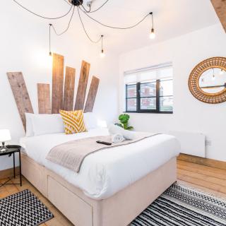 Newtown Lofts - Smart TV - WiFi - On Street Parking 1NT - 9