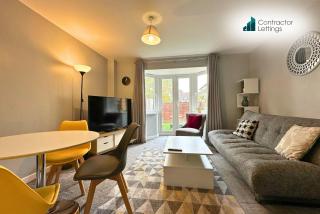 3 Bedroom Contractor House By Your Lettings Short Lets & Serviced Accommodation Peterborough With Free WiFi and Parking - 5